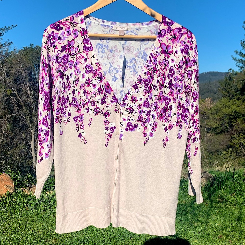 Roz&Ali dressbarn long sleeve blouse